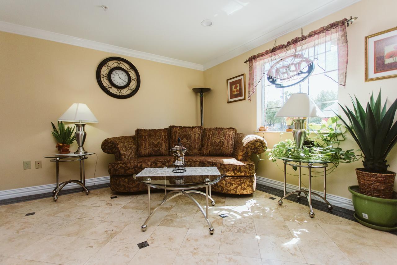 Home Place Inn Houston Exterior photo